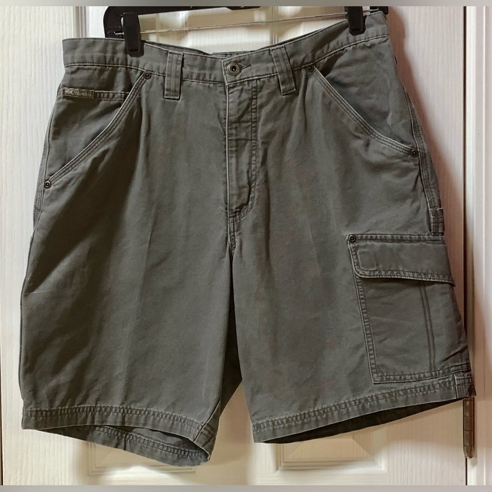 Columbia Men’s Cargo Shorts